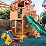 Goscinne West 3*
