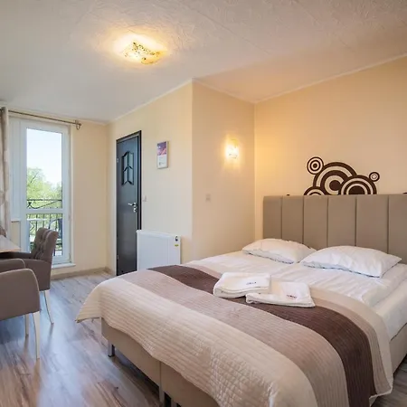 Goscinne West ゲストハウス Władysławowo