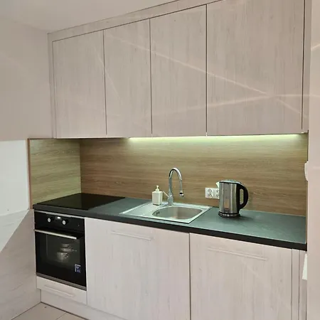 Guest house Goscinne West *