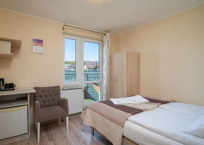 بيت ضيافة Goscinne West 3*